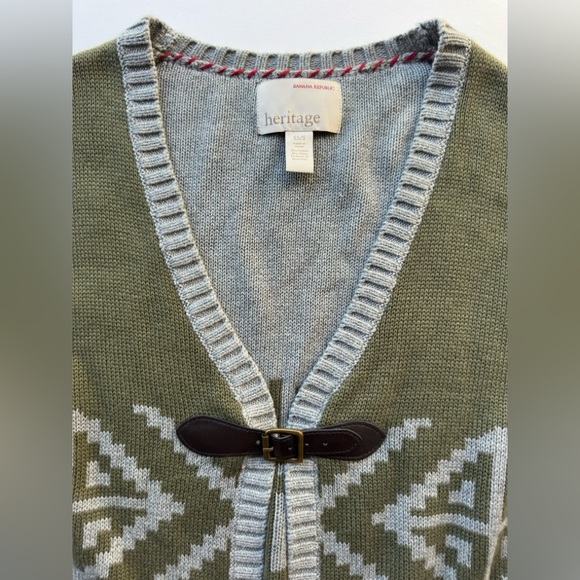 Banana Republic Heritage Poncho Sweater Knit Buckle Heavy Poncho Women's XS/S - Picture 3 of 9